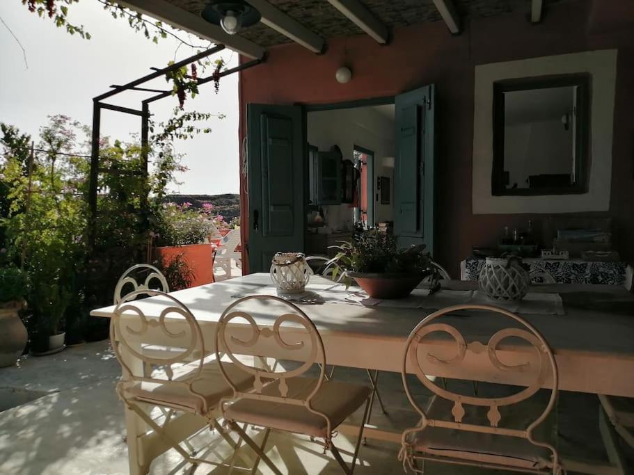 Villa Casa Dei Melograni At Vourlidia Leros Vromolithos Exterior foto